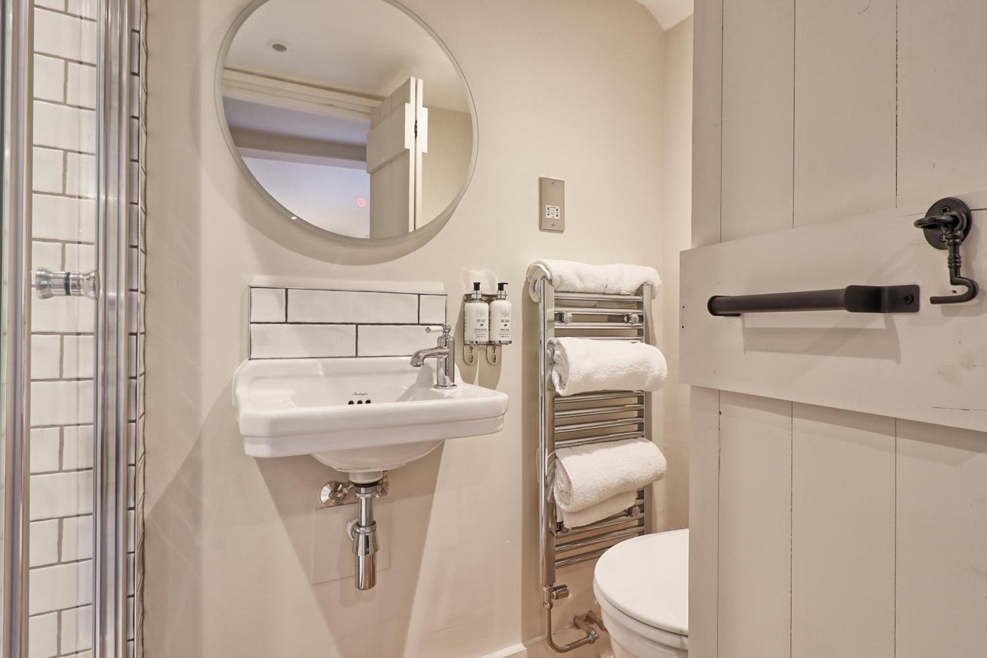 Ranfield'S Brasserie Hotel Rooms Coggeshall Exteriér fotografie